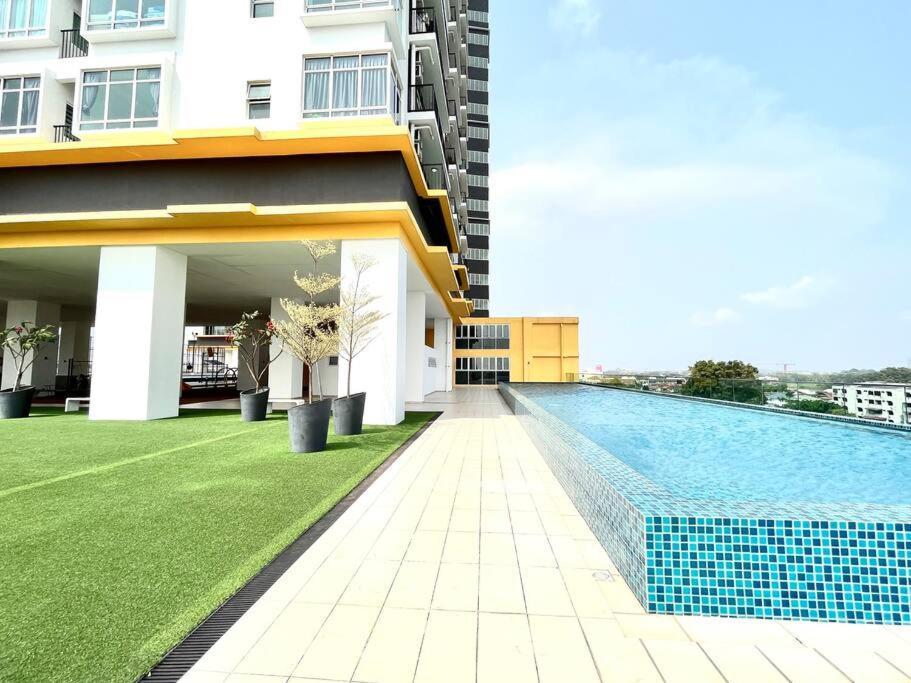 Urban Home-Swimming Pool-City Center Malakka Dış mekan fotoğraf